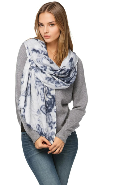 100% Cashmere Luxury Scarf in Winter Romance Print - Subtle Luxury