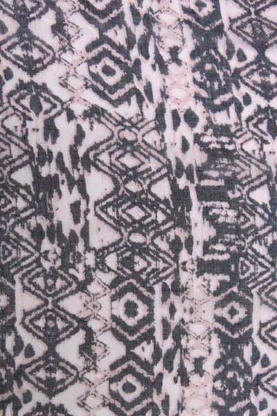 SLTFP32_Rose_North Star Print pink and black