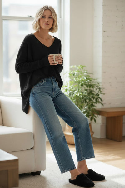 Subtle_Luxury_Cashmere_Nelly_Washable_Cashmere_V-neck_Pullover_Sweater_Knit_haze_black 2