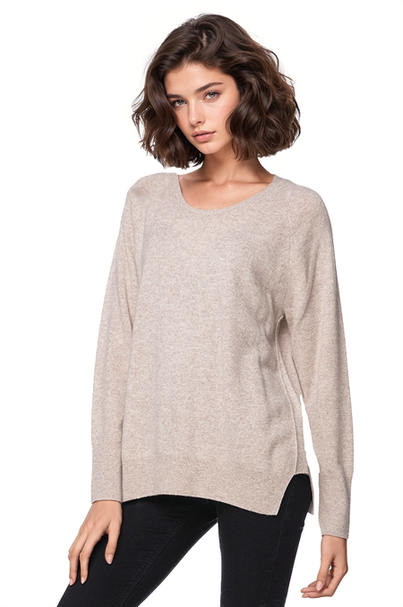 100% Cashmere Loose & Easy Crew Sweater in Black