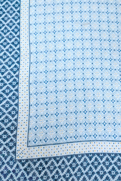 Pool to Party Coverup Age of Aquarius / One Size / Blue Free Spirit Vest in Age of Aquarius Print