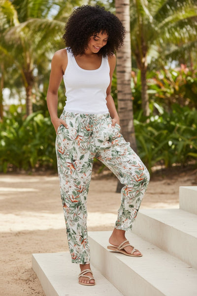 Bailey Beach Drawstring Pant in Blooming Paradise Printbailey-beach-pant-in-blooming-paradise- whiteprint-42424913101045_AIFashionModels