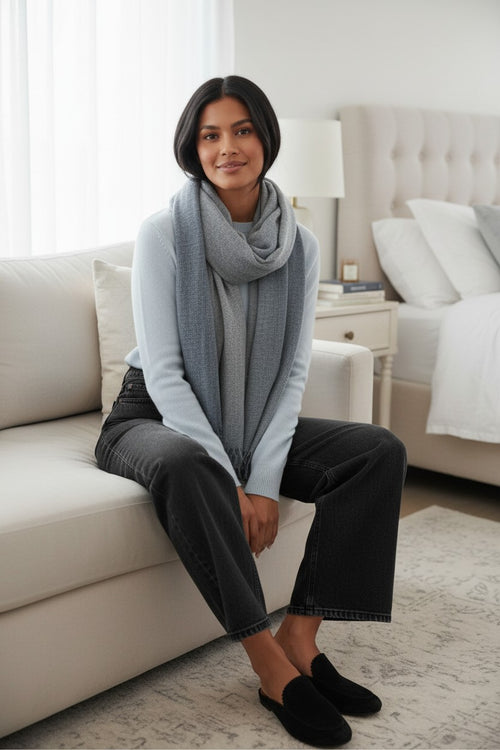 100% Cashmere New York Parkway Luxury Scarf in Chambray Blue