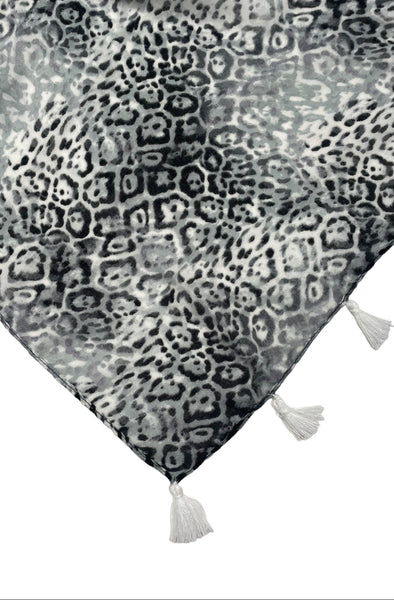 SPSSS226-Grey in Soft Spot Black and White Print 2 2