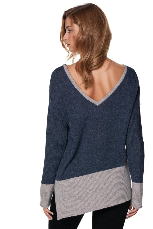 California Cashmere by Subtle Luxury Sweater 100% Cashmere Reversible Color Block Pullover in Denim Combo
