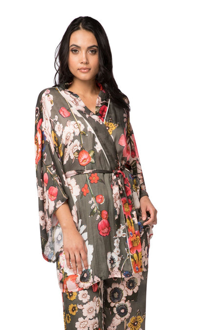 Swirl Floral Kimono in Black