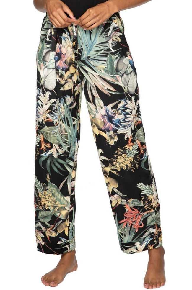 Piper Pajama Set in Tropical Escape Print - Subtle Luxury