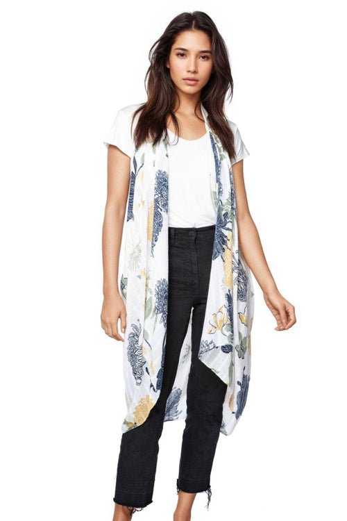 Pool to Party Coverup Mums the Word / One Size / White Free Spirit Vest in Mums the Word Print in White