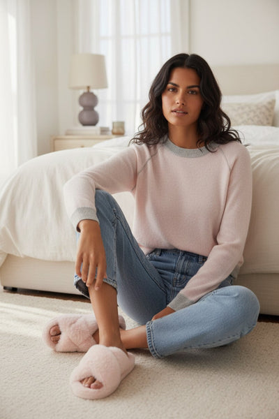 subtle-luxury-cashmere-100% Washable Cashmere Crewneck Sweater with Constrast Color and Cover-Stitchh light pink with  lt grey heatjer