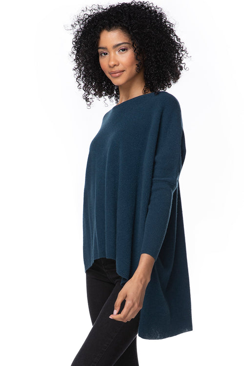 Subtle Luxury Cashmere Sweater Cashmere Loose & Easy Crew Sweater in Majolica Blue / XS/S 100% Cashmere Loose & Easy Crew Sweater in Majolica Blue