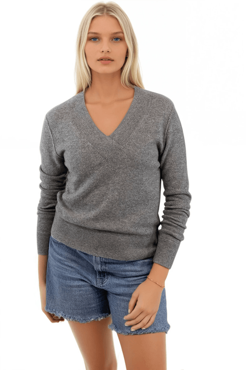 Subtle Luxury Cashmere Sweater Favorite Fitted V-Neck / XS/S / Cloudy 100% Cashmere Favorite Fitted V-Neck Sweater Knit